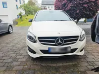 Gebraucht Mercedes B180 Sport 122 PS (89 kW) 2015 Weiß Van / Kleinbus