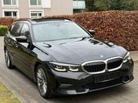 Gebraucht BMW 330 M Sport 286 PS (210 kW) 2021 Black sapphire metallic Kombi