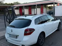 Gebraucht Renault Laguna III Bose Edition 150 PS (110 kW) 2011 Weiß Kombi