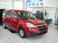Gebraucht Peugeot Partner Tepee Active 98 PS (72 kW) 2015 Rouge ardent Van / Kleinbus