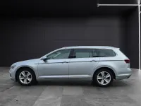 Gebraucht VW Passat Elegance 200 PS (147 kW) 2022 Scale silver metallic Kombi