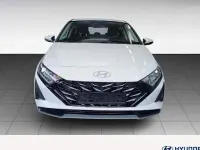 Gebraucht Hyundai i20 Trend 101 PS (74 kW) 2025 Weiss Kleinwagen