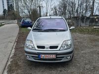 Gebraucht Renault Scénic 108 PS (79 kW) 2001 Silber Van / Kleinbus