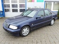 Gebraucht Mercedes C180 122 PS (89 kW) 1999 Blau Limousine