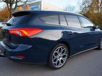 Gebraucht Ford Focus Titanium 120 PS (88 kW) 2019 Blau Limousine