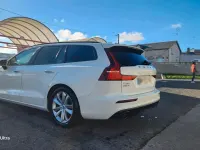 Gebraucht Volvo V60 190 PS (139 kW) 2018 Weiß Kombi