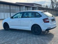 Gebraucht Skoda Rapid Cool Edition 95 PS (69 kW) 2019 Weiß Kleinwagen