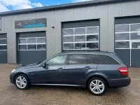 Gebraucht Mercedes E200 136 PS (100 kW) 2011 Grau Kombi