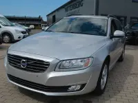 Gebraucht Volvo V70 Kinetic 120 PS (88 kW) 2015 Silber Kombi