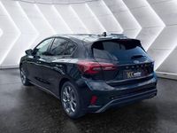 Neu Ford Focus ST-Line 125 PS (91 kW) 2025 Schwarz Limousine