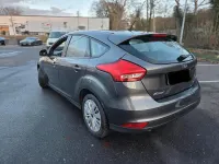 Gebraucht Ford Focus 2015 Grau Limousine