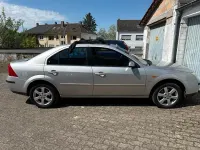 Gebraucht Ford Mondeo Ghia 170 PS (125 kW) 2002 Silber Limousine