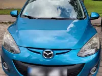Gebraucht Mazda 2 Inclusive 102 PS (75 kW) 2011 Blau Kleinwagen