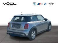 Gebraucht Mini Cooper Essential 136 PS (100 kW) 2023 Grau Kleinwagen