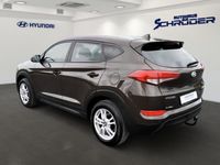 Gebraucht Hyundai Tucson 116 PS (85 kW) 2017 Demitasse brown SUV