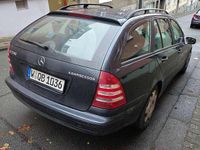 Second-hand Mercedes C200 Classic 163 CP (119 kW) 2004 Break