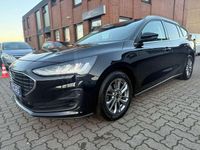 Gebraucht Ford Focus Titanium 125 PS (91 kW) 2022 Schwarz Kombi