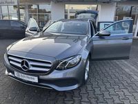 Gebraucht Mercedes E200 Avantgarde 184 PS (135 kW) 2017 Selenitgrau (metallic) Kombi