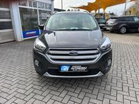 Gebraucht Ford Kuga Trend 182 PS (133 kW) 2018 Grau SUV