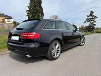 Gebraucht Audi A4 Ambiente 170 PS (125 kW) 2012 Schwarz Kombi