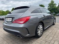 Gebraucht Mercedes CLA200 Shooting Brake AMG 136 PS (100 kW) 2016 Grau Kombi