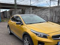 Gebraucht Kia XCeed Launch Edition 140 PS (102 kW) 2019 Gelb SUV