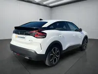 Gebraucht Citroën e-C4 Shine 100 kW (136 PS) 2023 Weiß Limousine