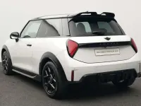 Gebraucht Mini John Cooper Works 156 PS (114 kW) 2025 Weiß Kleinwagen