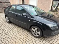 Gebraucht Ford Focus 115 PS (84 kW) 2006 Schwarz Kleinwagen