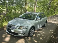 Gebraucht Skoda Octavia Elegance 150 PS (110 kW) 2014 Silber Kombi