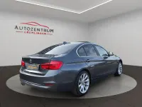 Używany BMW 330 Advantage 258 KM (189 kW) 2018 Szary Sedan/Limuzyna