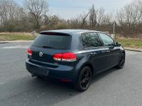 Gebraucht VW Golf VI Style 122 PS (89 kW) 2011 Blau Kleinwagen