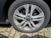 Gebraucht Mercedes E250 Avantgarde 204 PS (150 kW) 2010 Grau Kombi