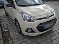Gebraucht Hyundai i10 87 PS (63 kW) 2015 Andere farben Kleinwagen