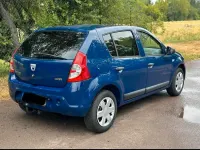 Gebraucht Dacia Sandero 75 PS (55 kW) 2009 Blau Kleinwagen