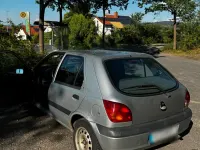 Gebraucht Ford Fiesta 60 PS (44 kW) 2000 Silber Kleinwagen