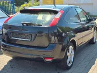 Brugt Ford Focus Trend 101 HK (74 kW) 2005 Sort Sedan