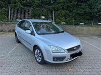 Gebraucht Ford Focus 101 PS (74 kW) 2006 Silber Kombi