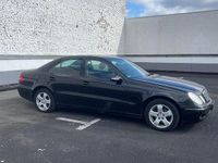 Gebraucht Mercedes E220 150 PS (110 kW) 2005 Limousine