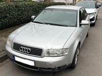 Gebraucht Audi A4 131 PS (96 kW) 2002 Silber Limousine