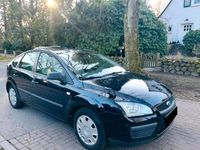 Gebraucht Ford Focus 101 PS (74 kW) 2005 Blau Limousine