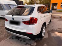 Gebraucht BMW X1 204 PS (150 kW) 2011 Weiß SUV