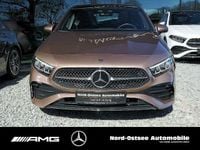 Gebraucht Mercedes A180 AMG 136 PS (100 kW) 2024 Gold rosgold Limousine