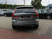 gebraucht Volvo XC60 R Design AWD (8-fach bereift, Service NEU)