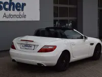 Gebraucht Mercedes SLK200 Edition 184 PS (135 kW) 2015 Weiß Cabrio