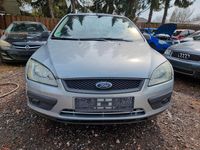 Second-hand Ford Focus 101 CP (74 kW) 2005 Argintiu Berlinǎ