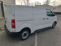 Gebraucht Opel Vivaro 102 PS (75 kW) 2023 Weiß Van / Kleinbus
