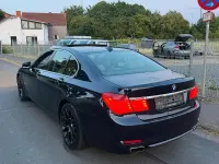 Gebraucht BMW 750 408 PS (300 kW) 2010 Blau Limousine