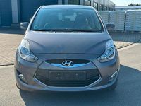 Gebraucht Hyundai ix20 Style 125 PS (91 kW) 2014 Braun Kleinwagen