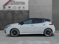 Gebraucht Nissan Leaf N-Connecta 110 kW (150 PS) 2023 Ceramic grey p/black m Kleinwagen